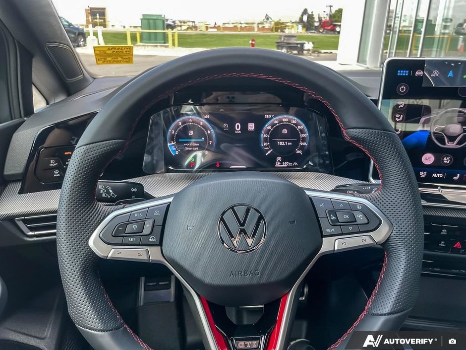 2025 Volkswagen Golf GTI GTI-13