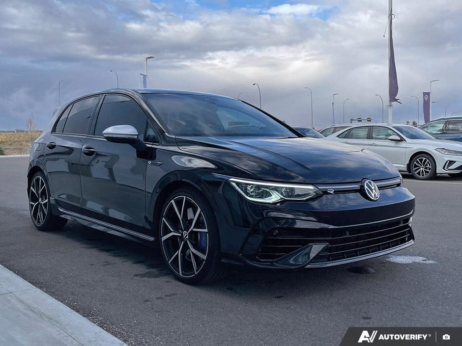 2022 Volkswagen Golf R BASE-5