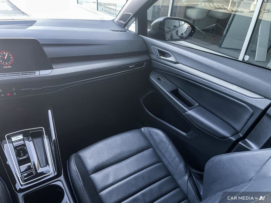 2024 Volkswagen Golf R BASE-24