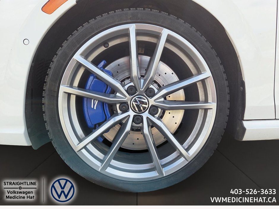 2024 Volkswagen GOLF R BASE-6