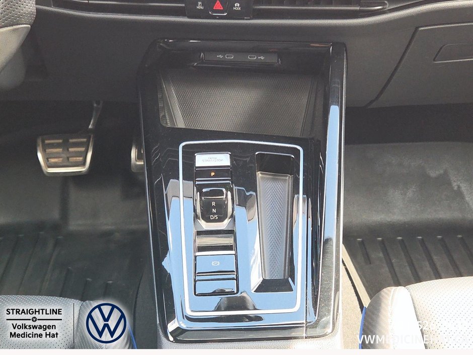 2024 Volkswagen GOLF R BASE-14
