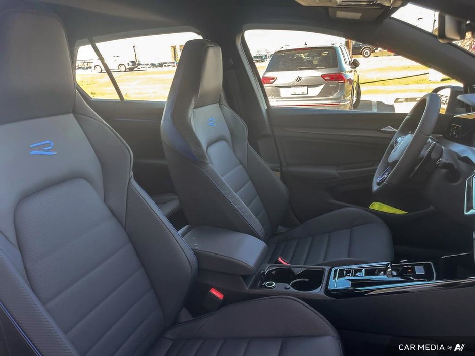 2025 Volkswagen Golf R R Black Edition 4MOTION-21