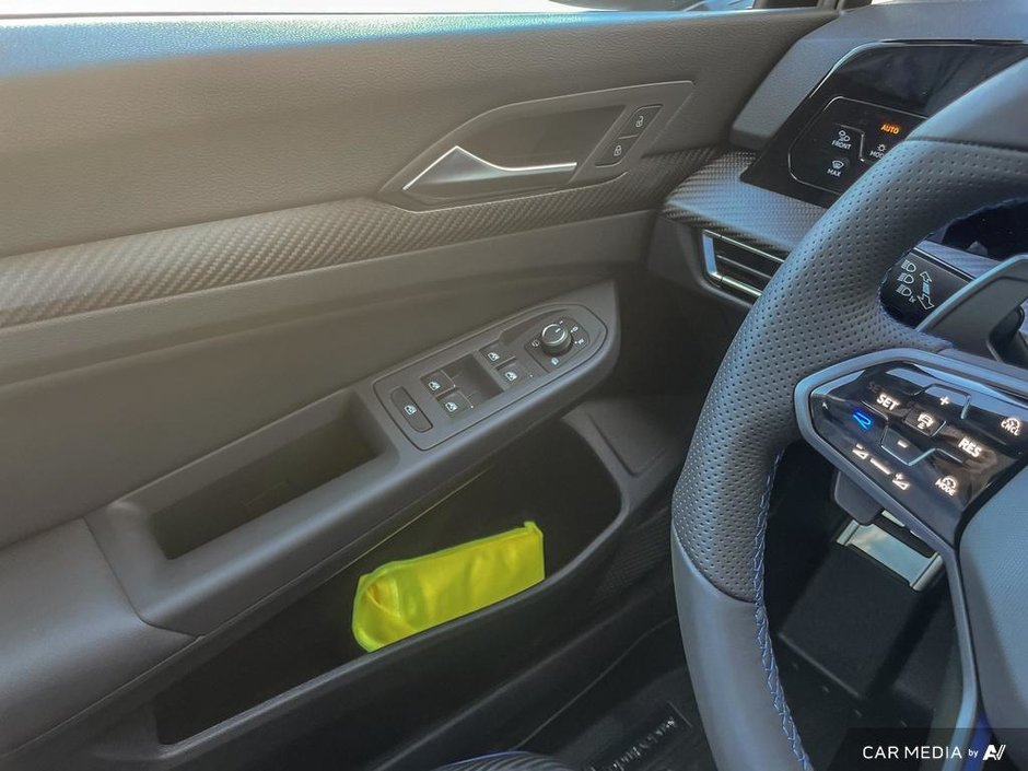 2025 Volkswagen Golf R R Black Edition 4MOTION-16
