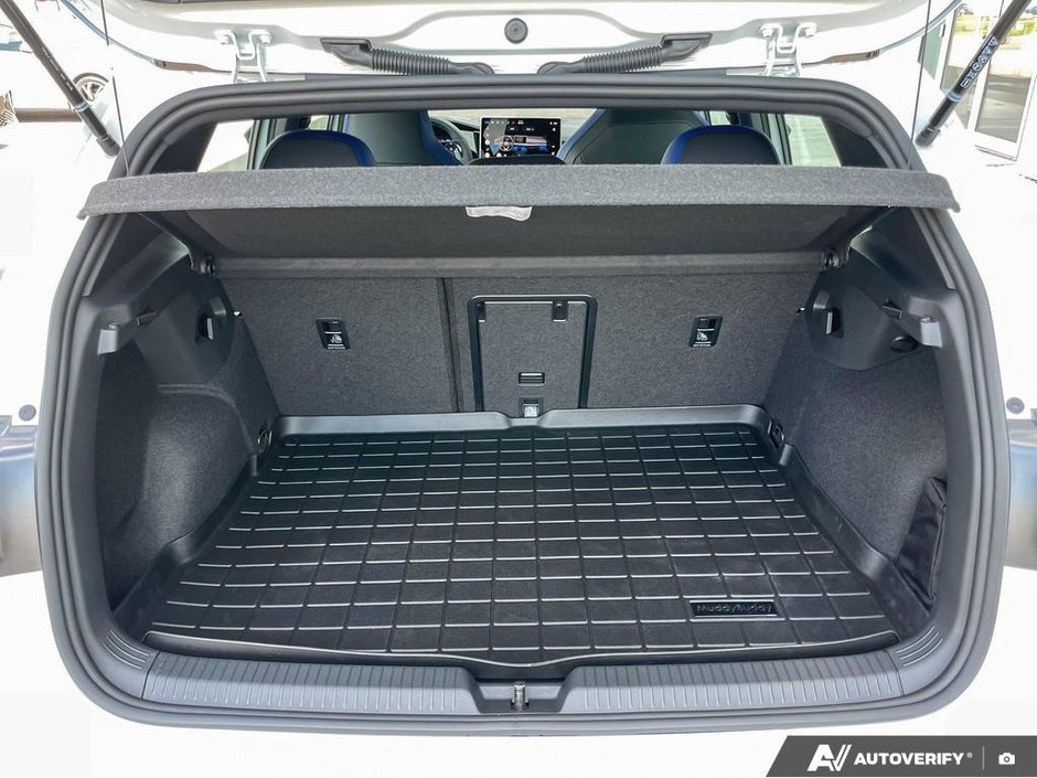 2025 Volkswagen Golf R R Black Edition 4MOTION-11