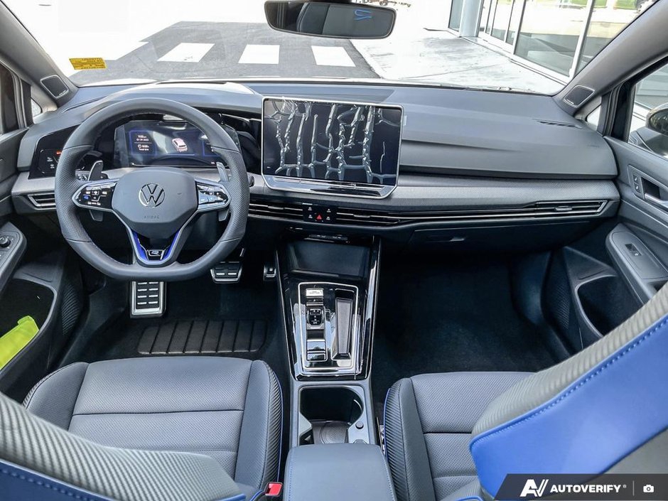 2025 Volkswagen Golf R R 4MOTION-23
