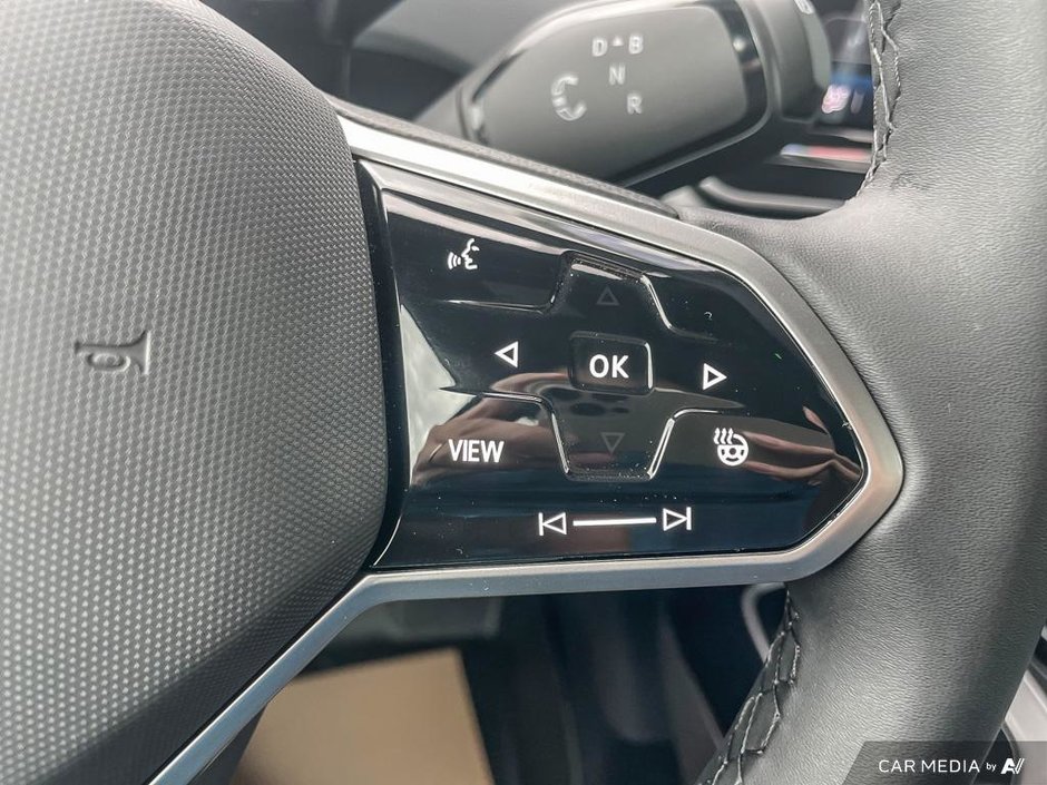 2025 Volkswagen ID.4 Pro S AWD-15