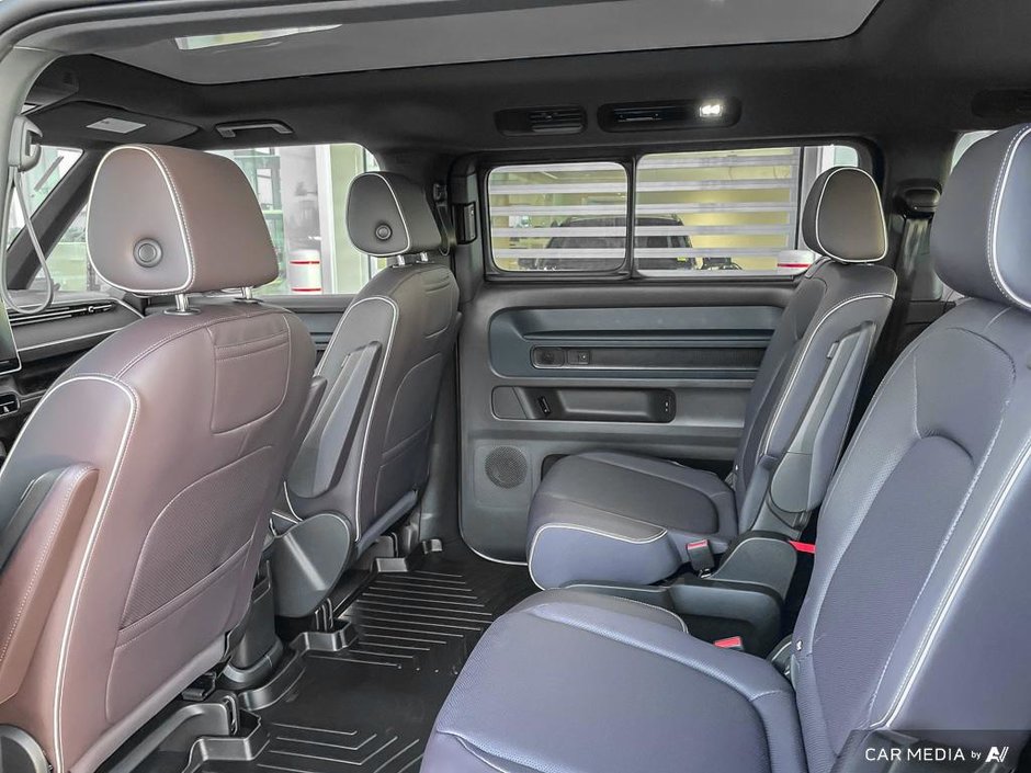 2025 Volkswagen ID. Buzz 1st Edition 4MOTION-22