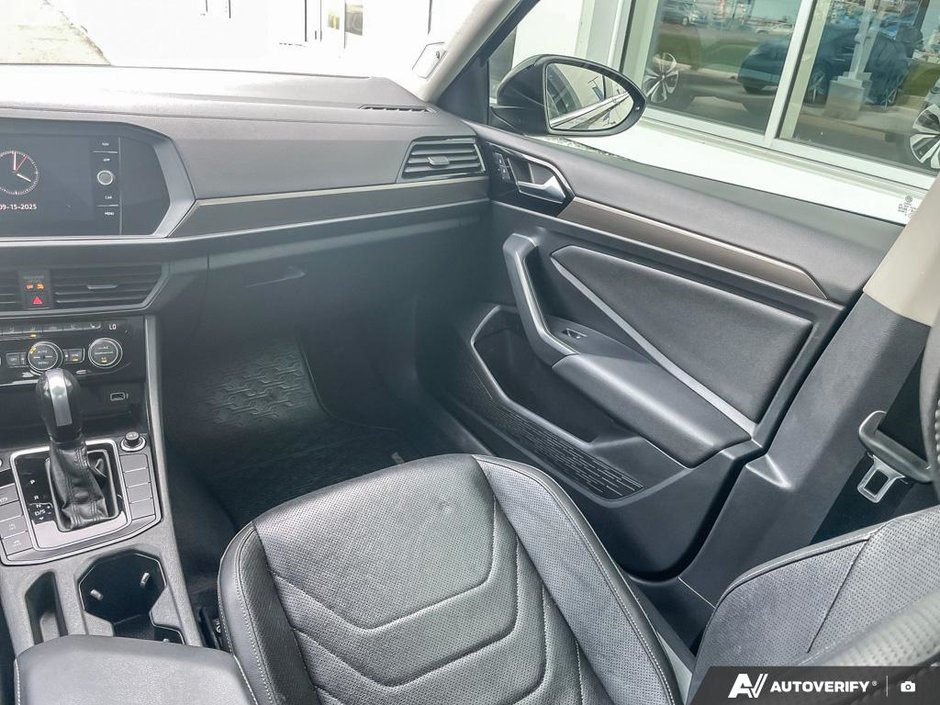 2020 Volkswagen Jetta Execline-24