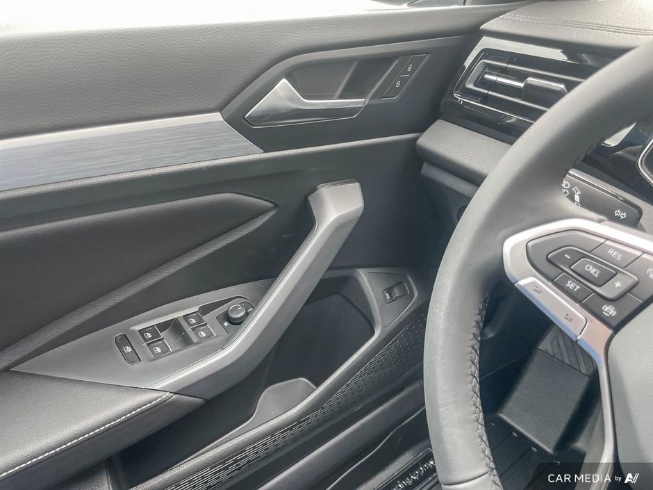 2025 Volkswagen Jetta Trendline-16