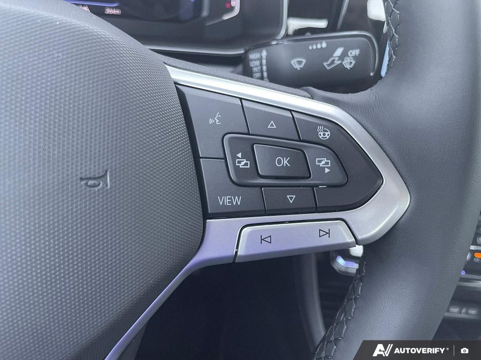 2025 Volkswagen Jetta Highline-16