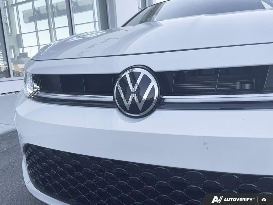 2025 Volkswagen Jetta Highline-9