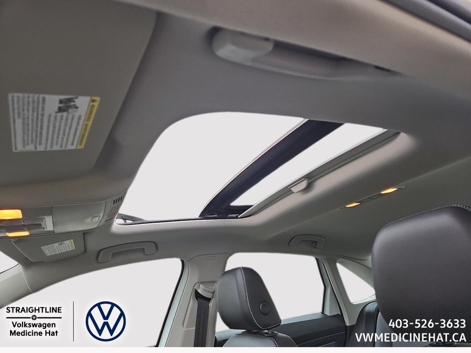 2025 Volkswagen JETTA Highline-16