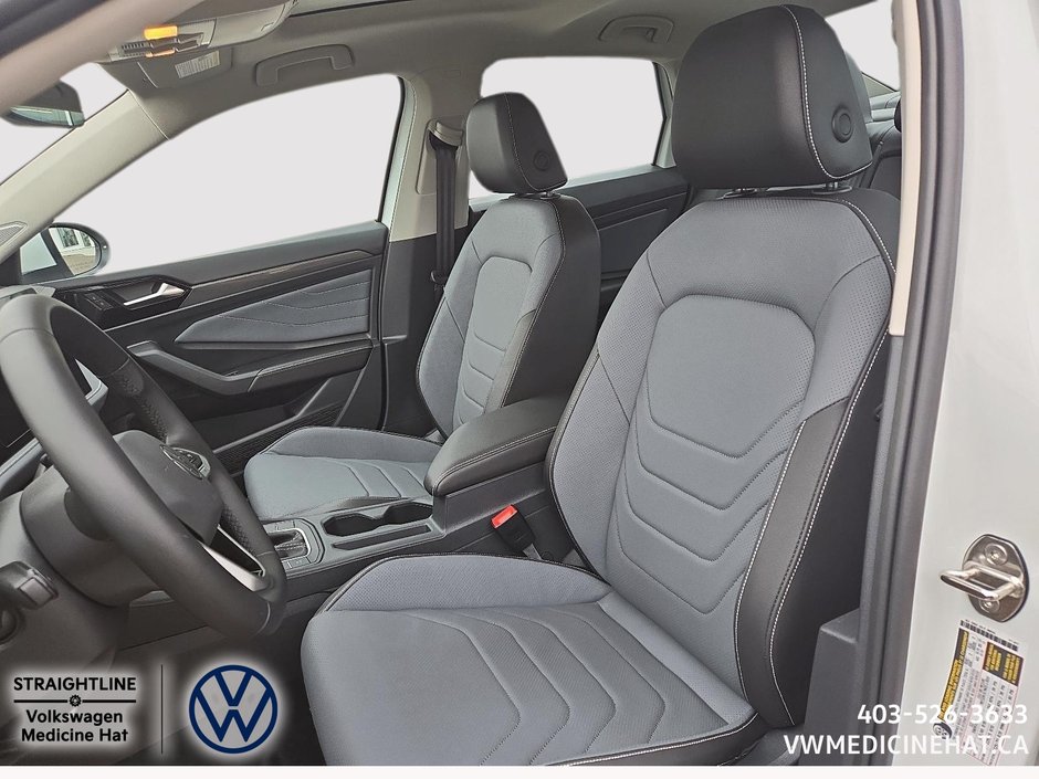 2025 Volkswagen JETTA Highline-9