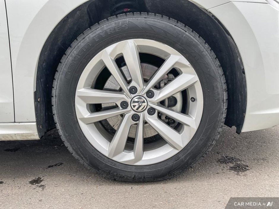 2021 Volkswagen Passat Highline-5