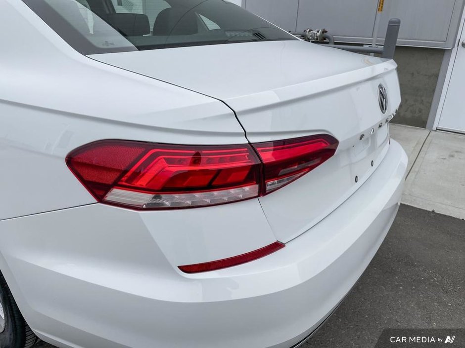 2021 Volkswagen Passat Highline-10