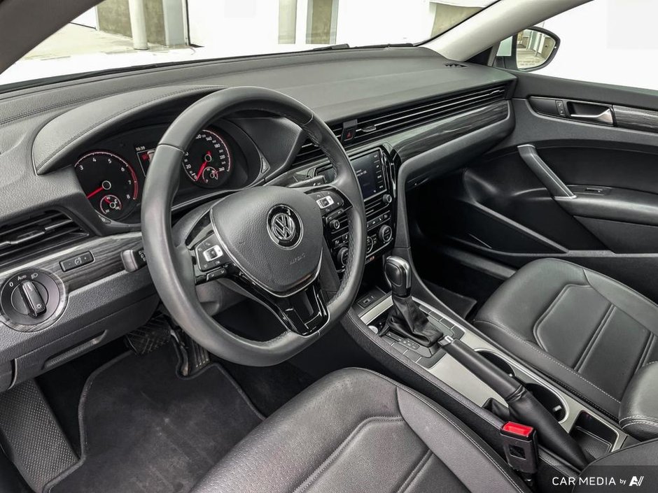 2021 Volkswagen Passat Highline-12