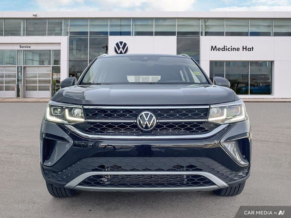 2023 Volkswagen Taos Highline-1