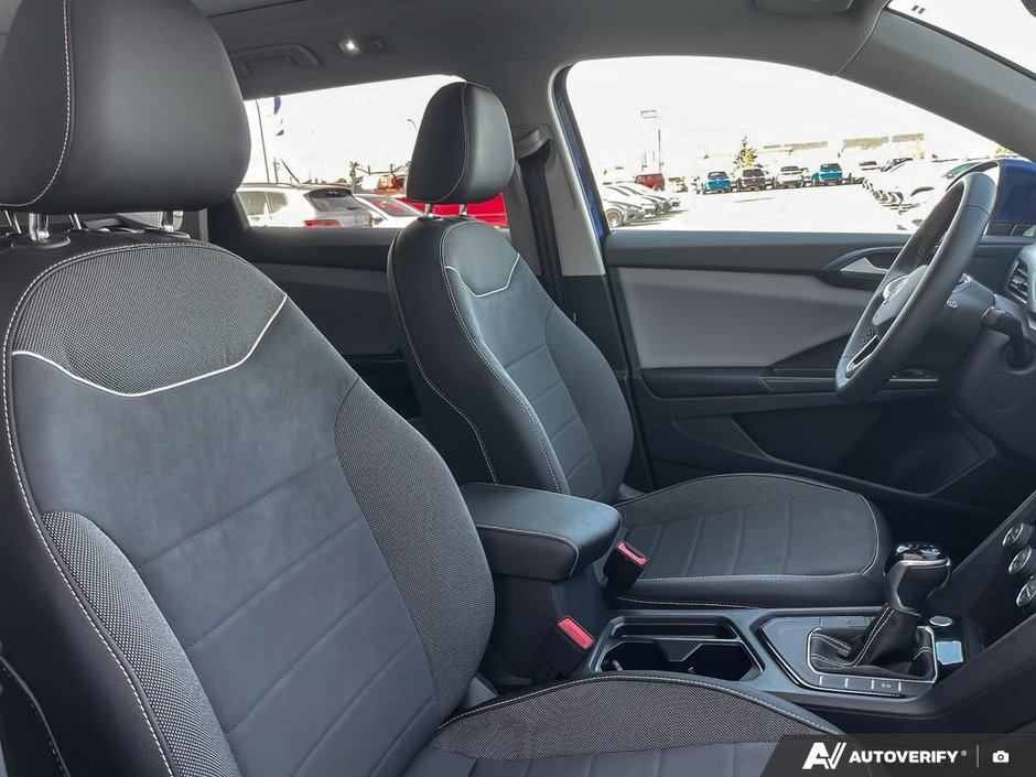 2023 Volkswagen Taos Comfortline-21