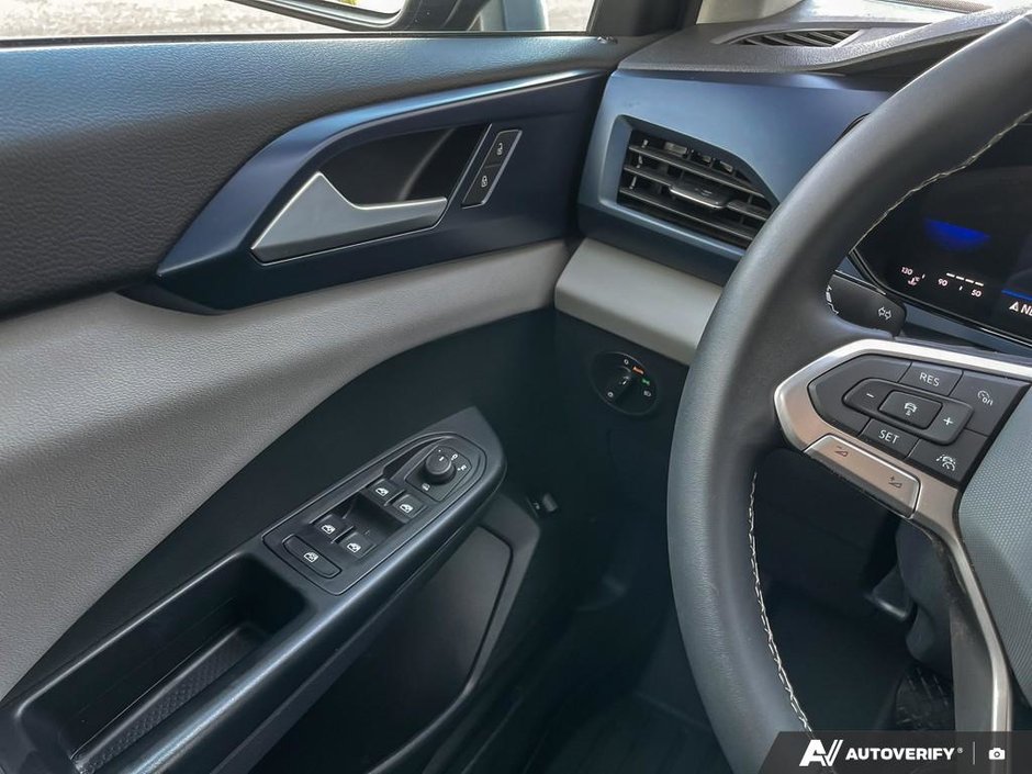 2023 Volkswagen Taos Comfortline-16