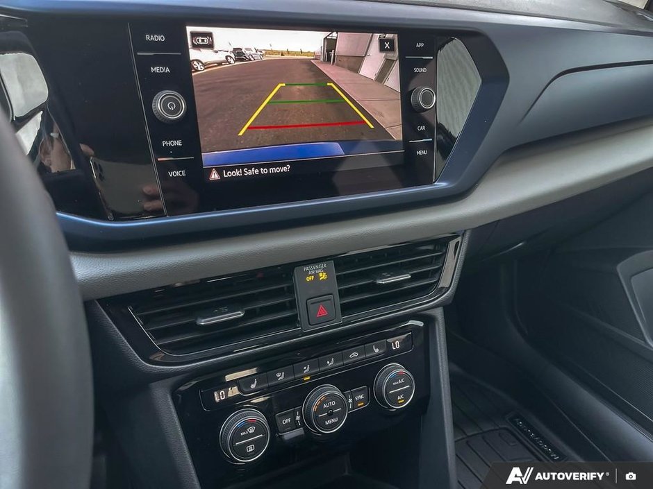 2023 Volkswagen Taos Comfortline-18