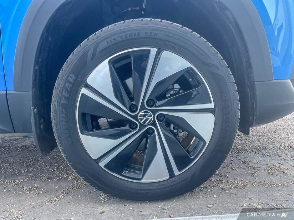 2024 Volkswagen Taos Highline-5