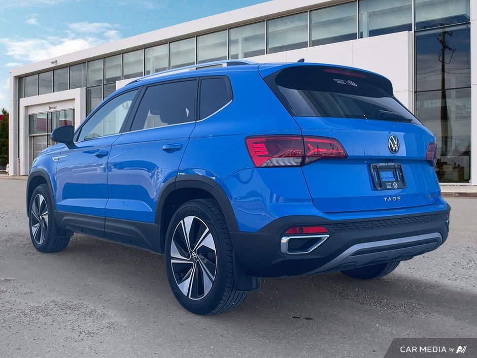 2024 Volkswagen Taos Highline-3