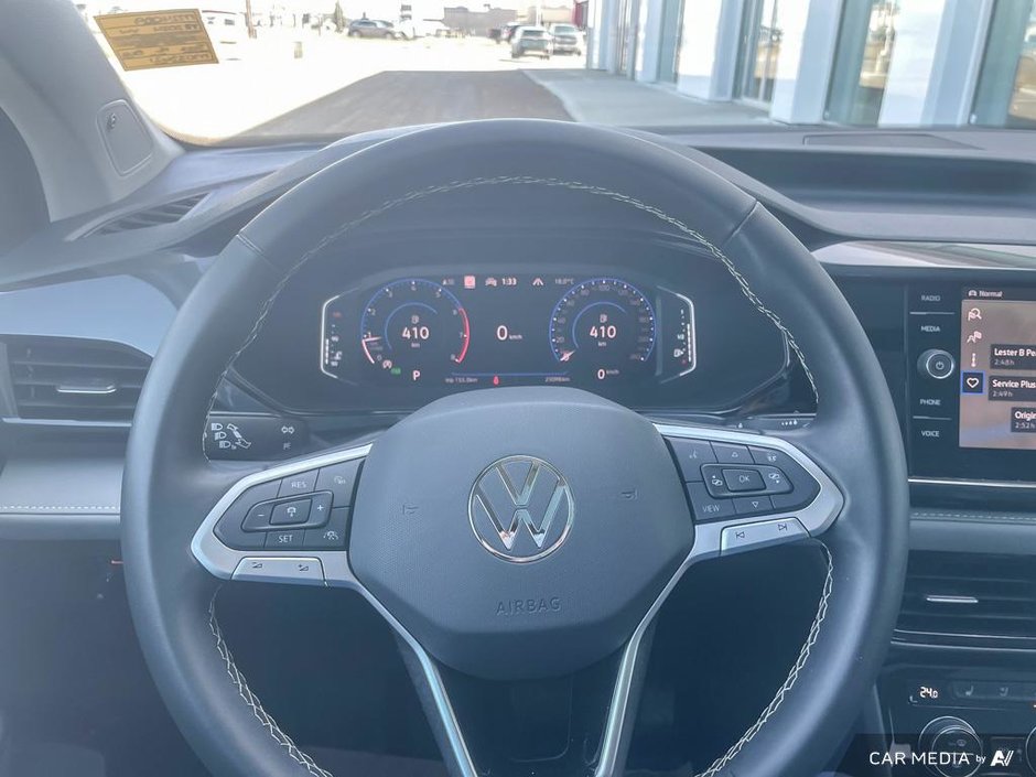 2024 Volkswagen Taos Highline-13