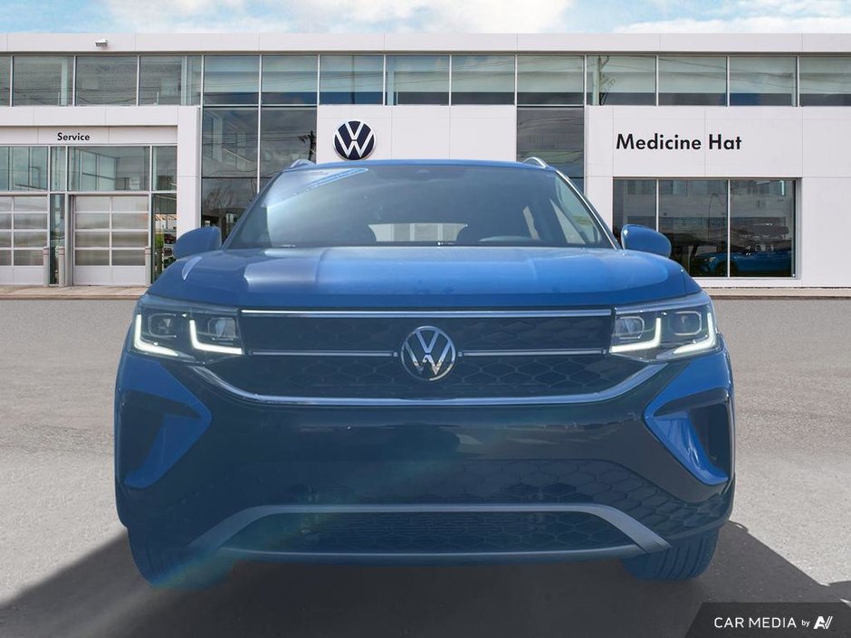 2024 Volkswagen Taos Highline-1