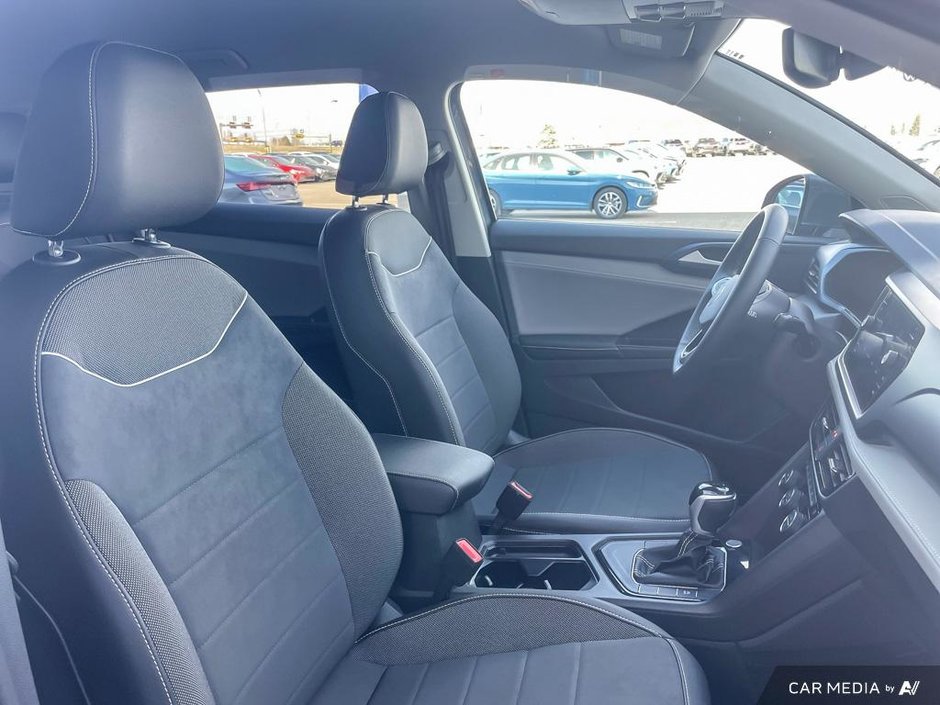 2024 Volkswagen Taos Comfortline-21