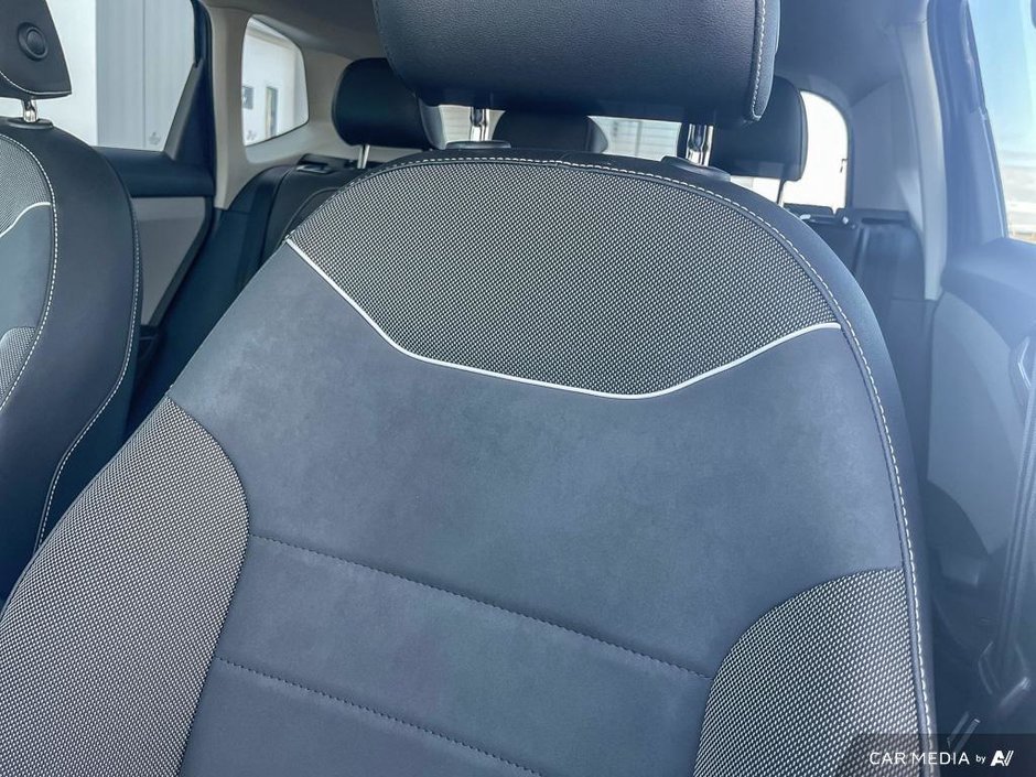 2024 Volkswagen Taos Comfortline-19