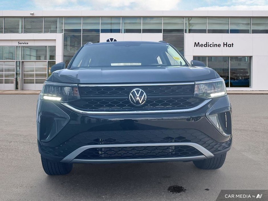 2024 Volkswagen Taos Trendline-1