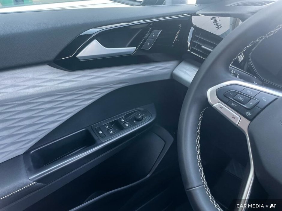 2024 Volkswagen Taos Trendline-16