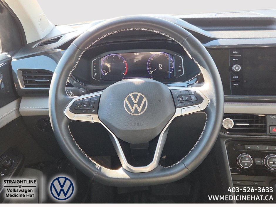 2024 Volkswagen Taos Highline-12