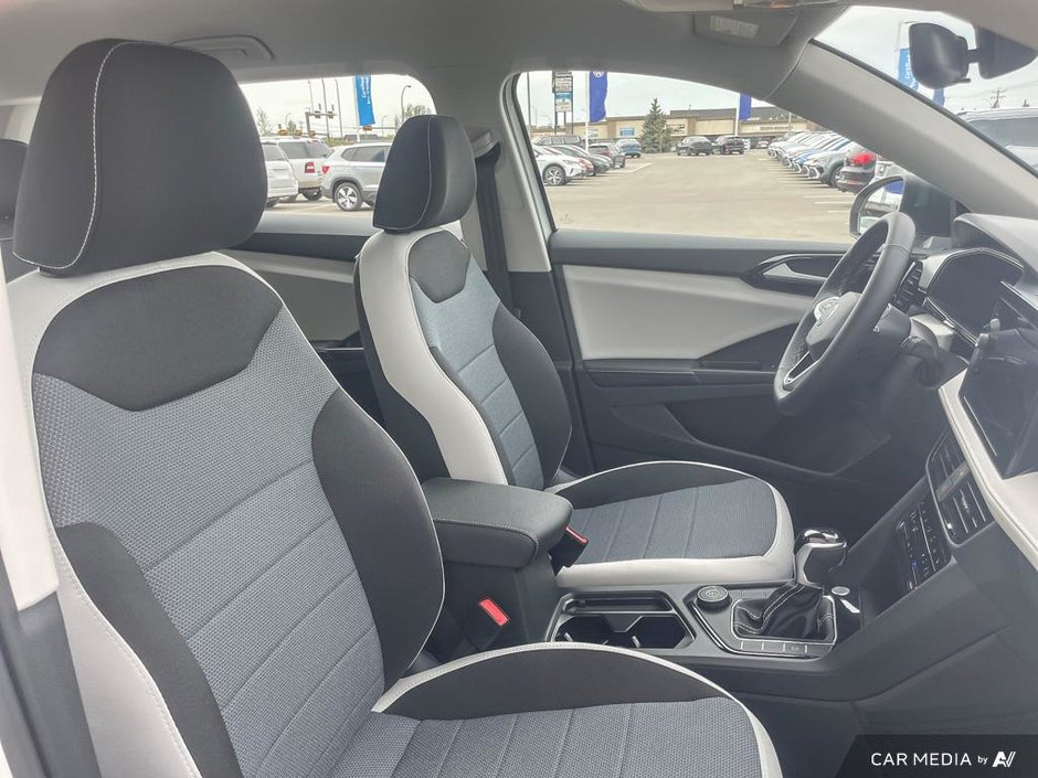 2025 Volkswagen Taos Trendline 4MOTION-21