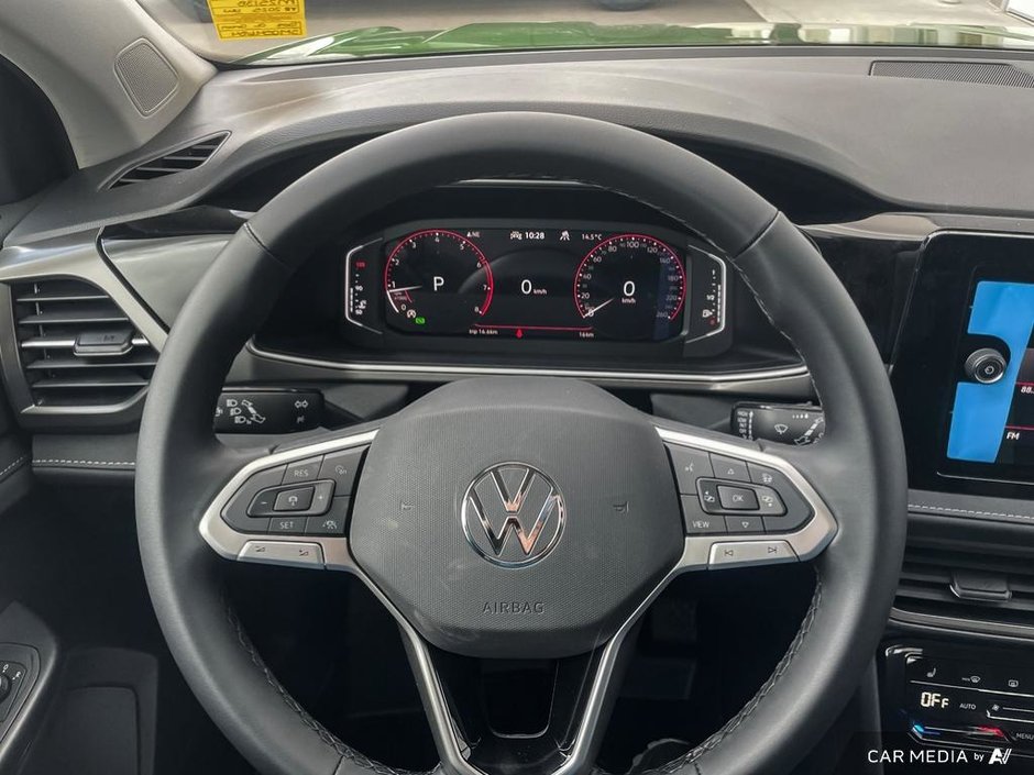 2025 Volkswagen Taos Comfortline Black Edition 4MOTION-13