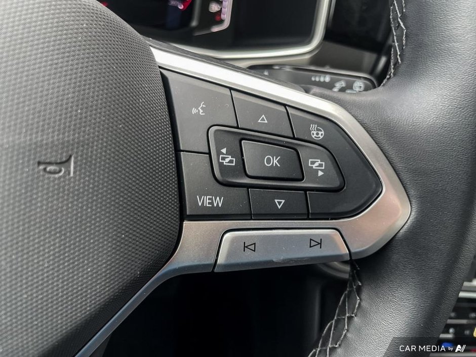 2025 Volkswagen Taos Comfortline Black Edition 4MOTION-15