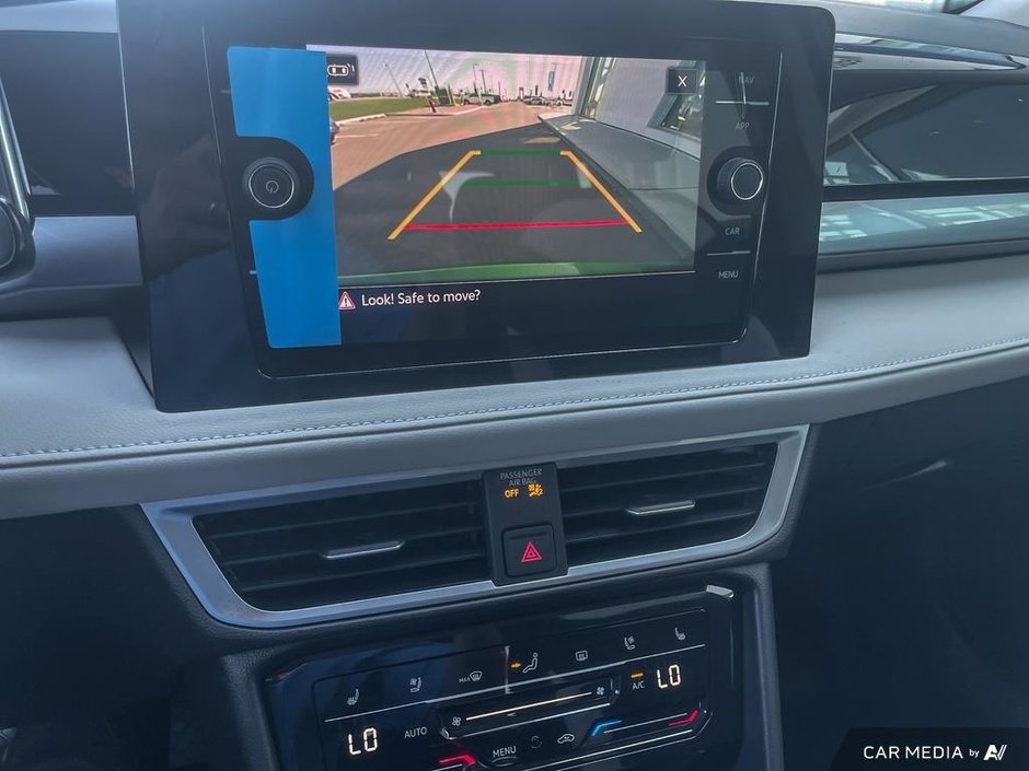 2025 Volkswagen Taos Highline 4MOTION-18