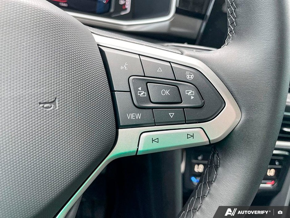 2026 Volkswagen Taos Comfortline Black Edition 4MOTION-16