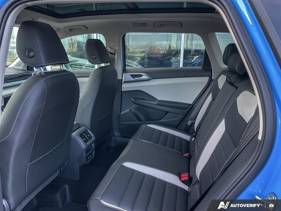 2026 Volkswagen Taos Highline 4MOTION-22