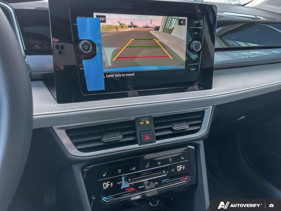 2026 Volkswagen Taos Highline 4MOTION-18