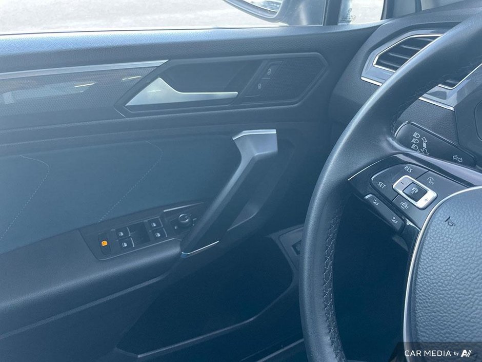 2020 Volkswagen Tiguan IQ Drive-16
