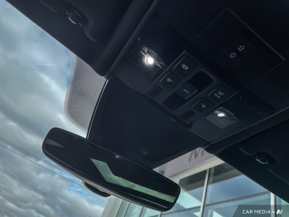 2024 Volkswagen Tiguan Comfortline R-Line Black Edition-20