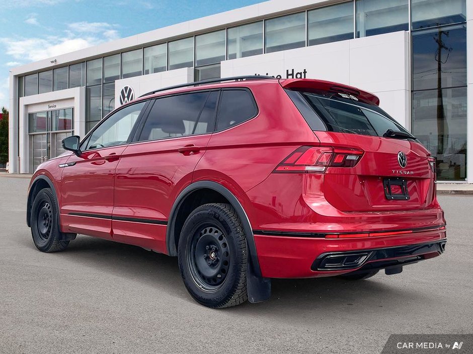 2024 Volkswagen Tiguan Comfortline R-Line Black Edition-3