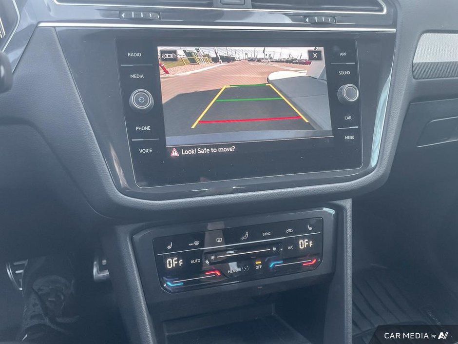 2024 Volkswagen Tiguan Comfortline R-Line Black Edition-17