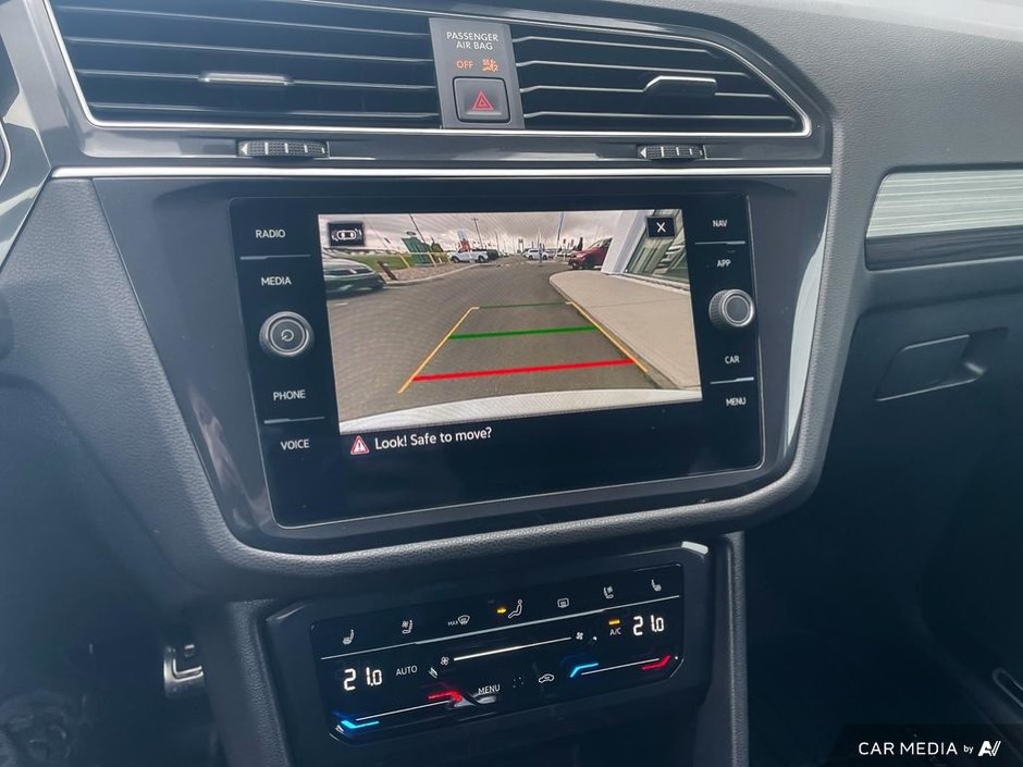 2024 Volkswagen Tiguan Highline R-Line-18