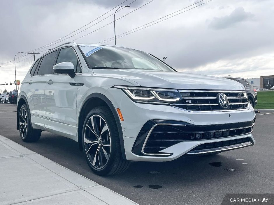 2024 Volkswagen Tiguan Highline R-Line-25