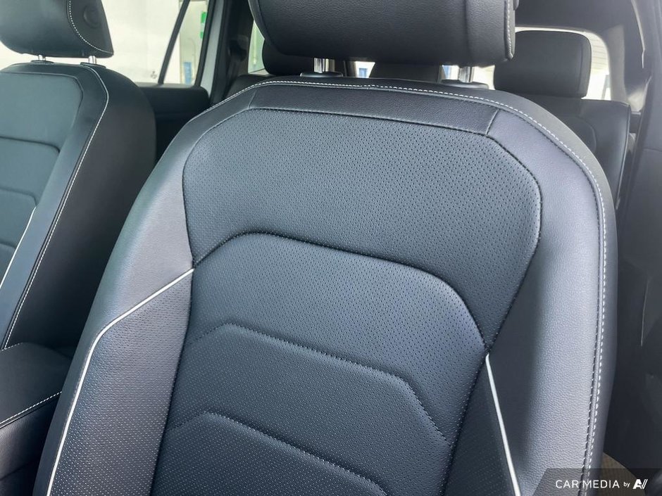 2024 Volkswagen Tiguan Highline R-Line-19