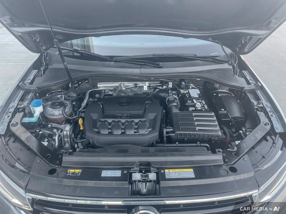 2024 Volkswagen Tiguan Comfortline R-Line Black Edition-9