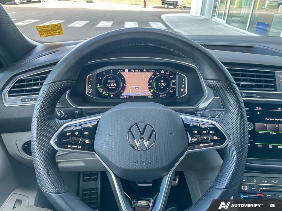 2024 Volkswagen Tiguan Highline R-Line-13