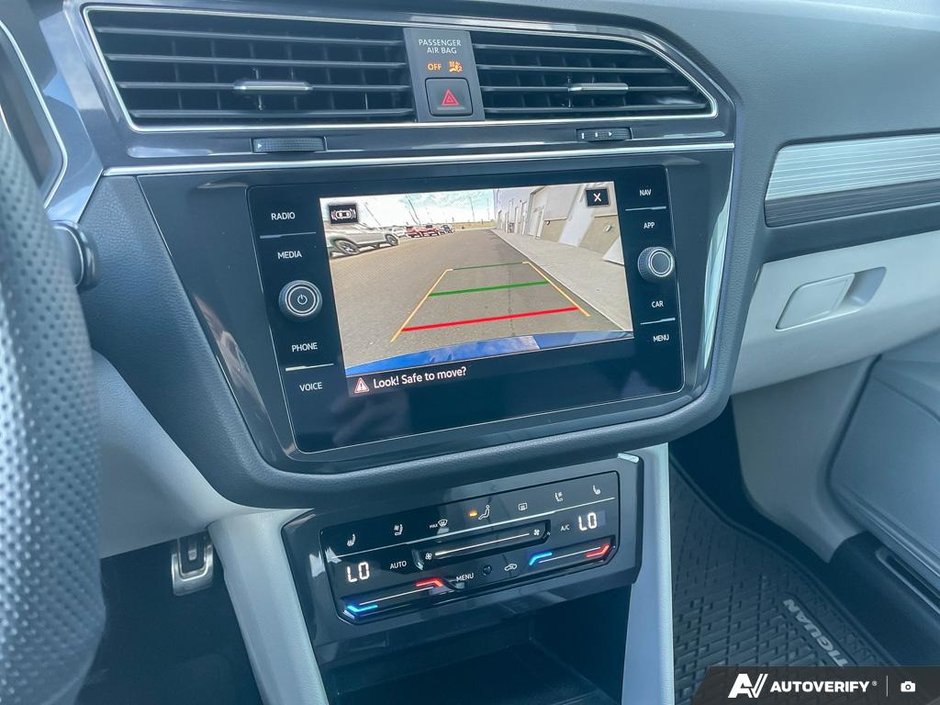 2024 Volkswagen Tiguan Highline R-Line-18